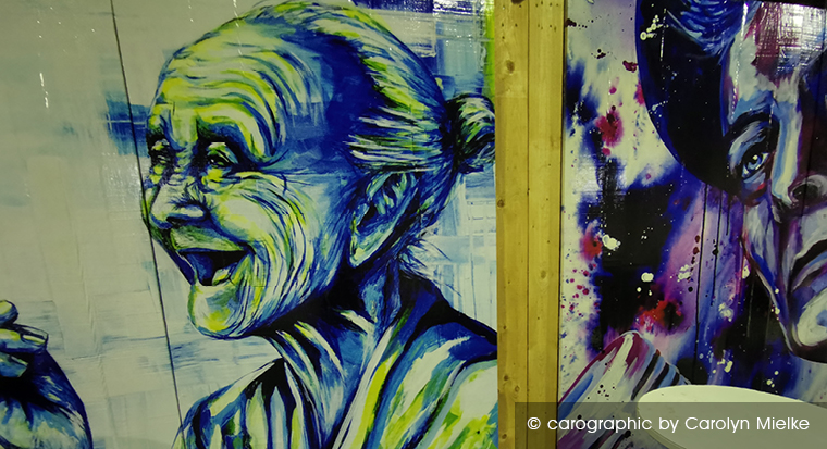 carographic Portrait Ausstellung Scandale Cottbus, große Gesichter Pop Art, Kunstinstallation im Großenhainer Bahnhof, Kulturprojekt Cottbus